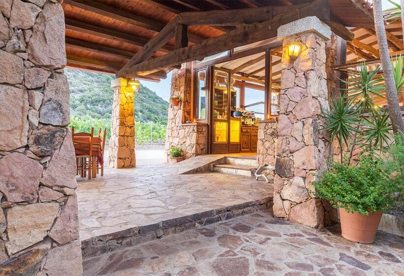 בית מלון כפרי Sa Tanca E Bore