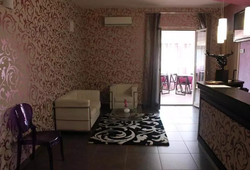 Отель Vittorio Emanuele