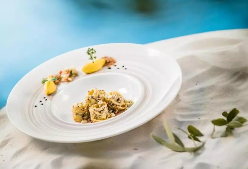 Отель Weinegg Wellviva Resort