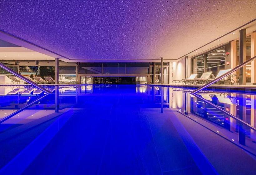 בית מלון כפרי Weinegg Wellviva Resort