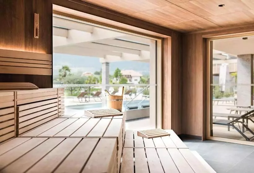 Отель Weinegg Wellviva Resort