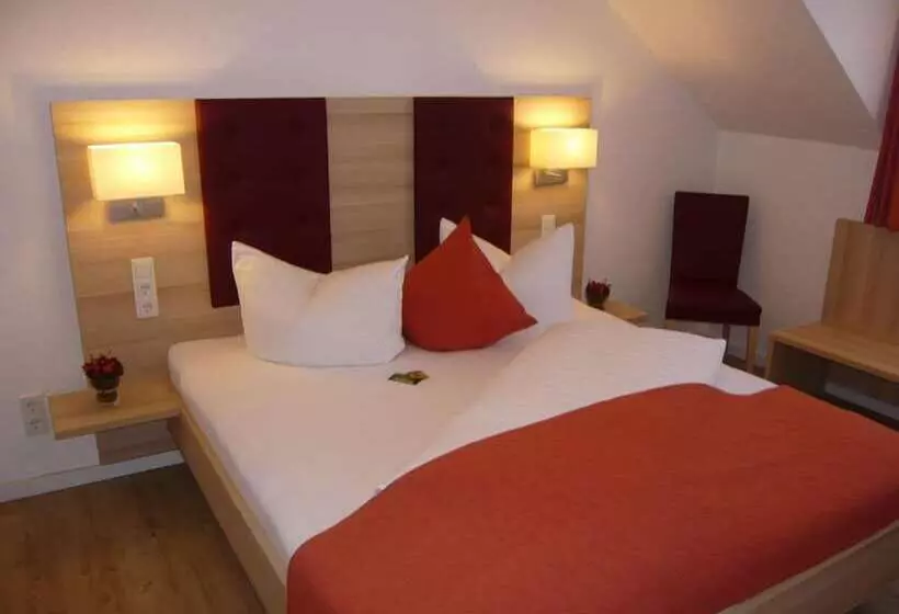 ホテル Zur Traube