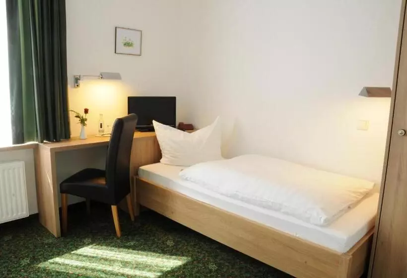 ホテル Zur Traube