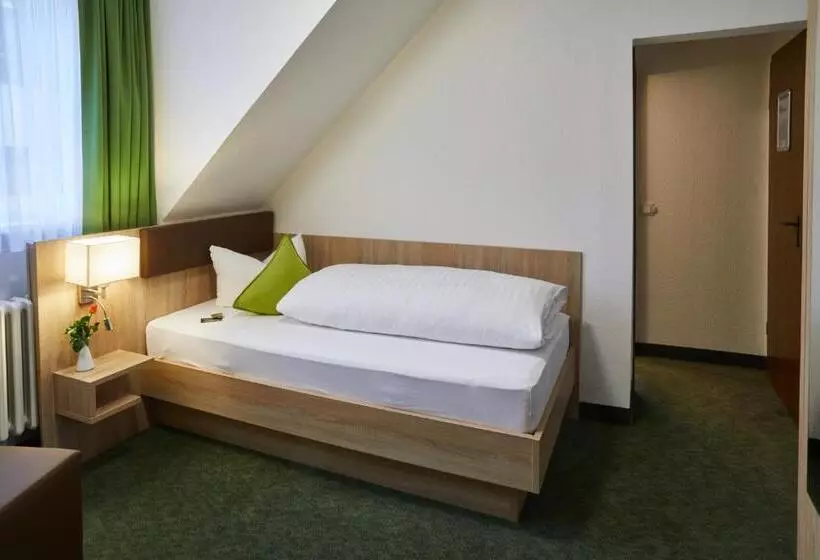 ホテル Zur Traube