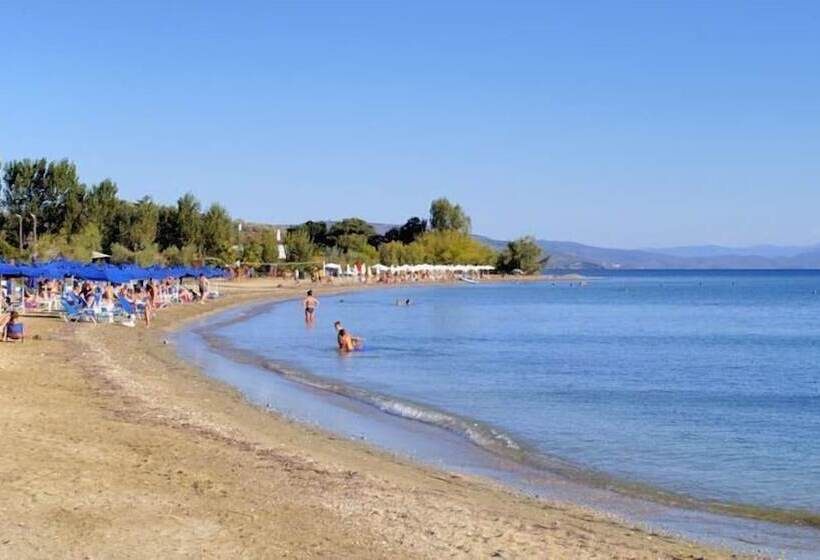 Palirria Hotel & Studios