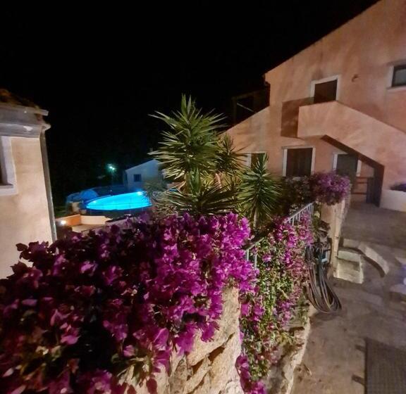 Residence Borgo Punta Villa