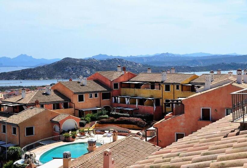 Residence Borgo Punta Villa