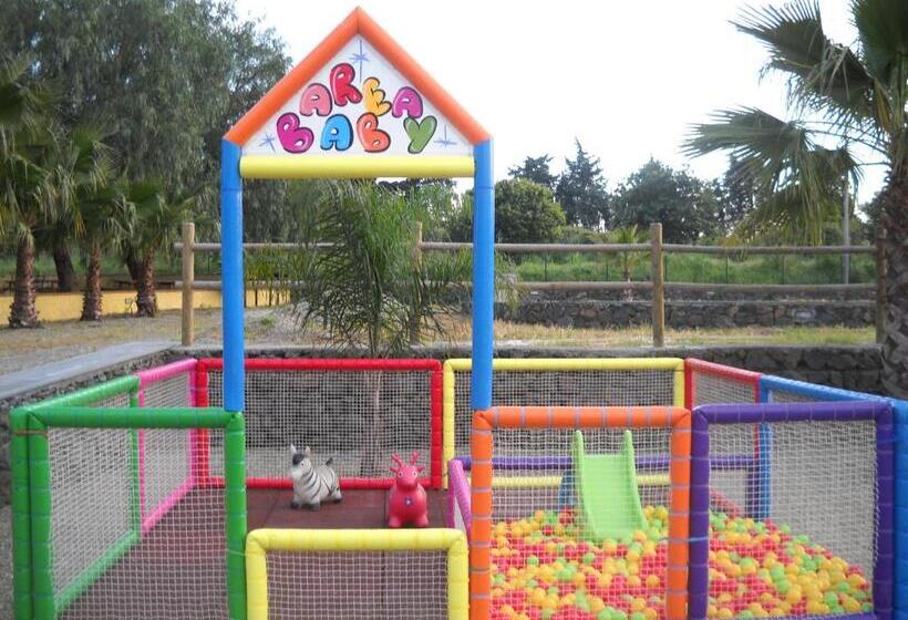 إقامة Oasi Del Fiumefreddo