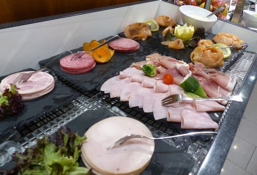 فندق Am Kurpark Spath