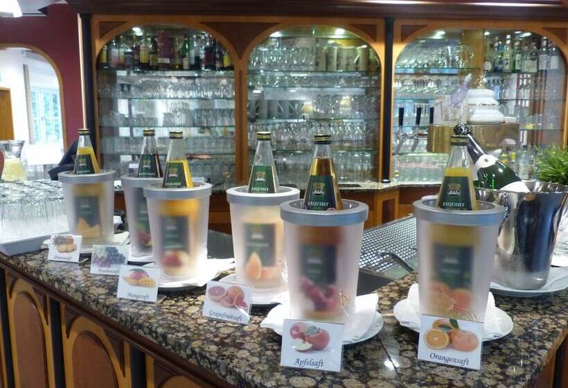 فندق Am Kurpark Spath