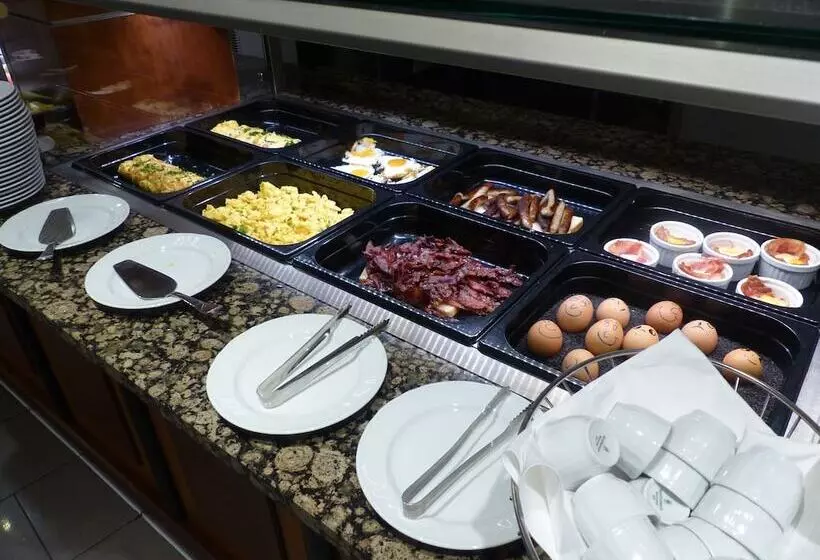 Отель Am Kurpark Spath