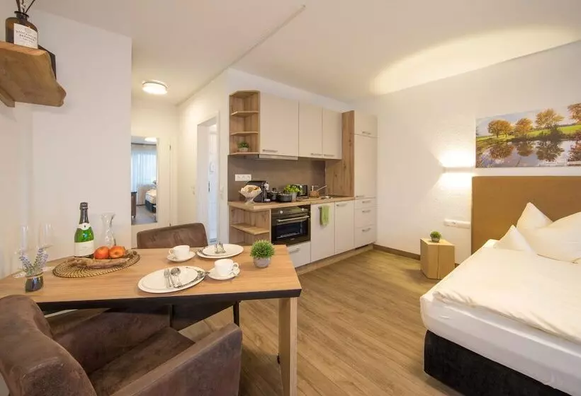 Отель Am Kurpark Spath