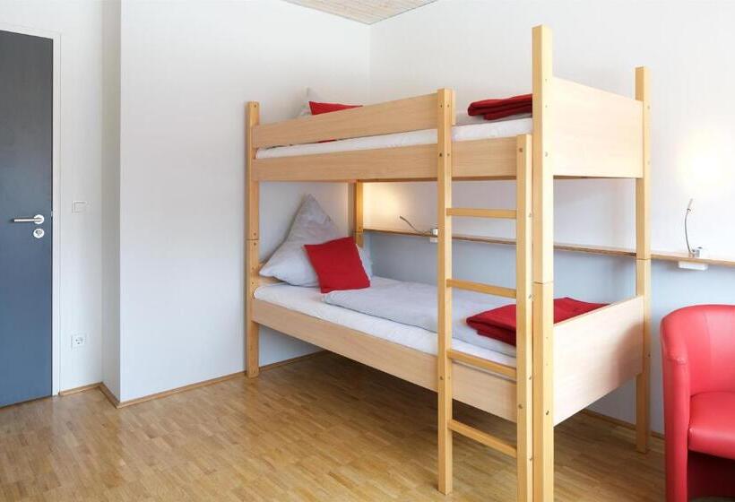 Отель Bed & Breakfast Rotes Haus