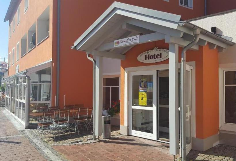 Отель Cafe Rathaus