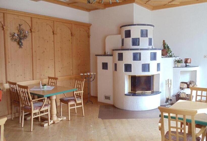 فندق Der Kräuterhof