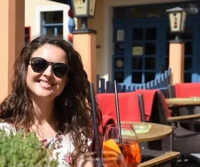 Отель Erbgericht Buntes Haus