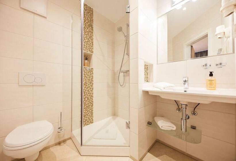 فندق Garni Sonnenhof