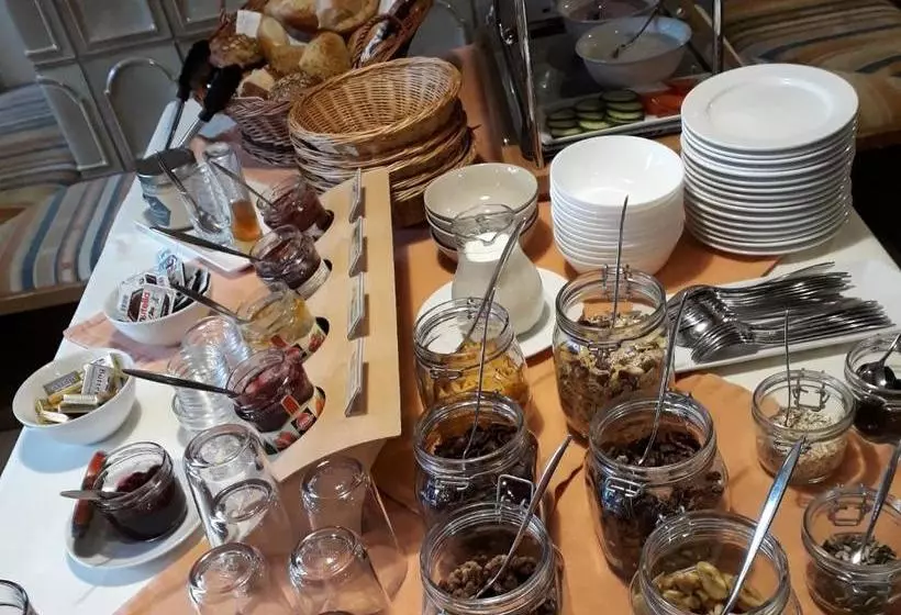 Otel Gasthof Zur Behringersmühle