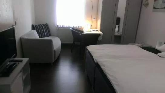 酒店 Germania Stadt