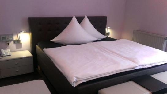 فندق Germania Stadt