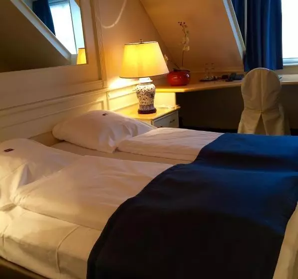 Отель Lippischer Hof