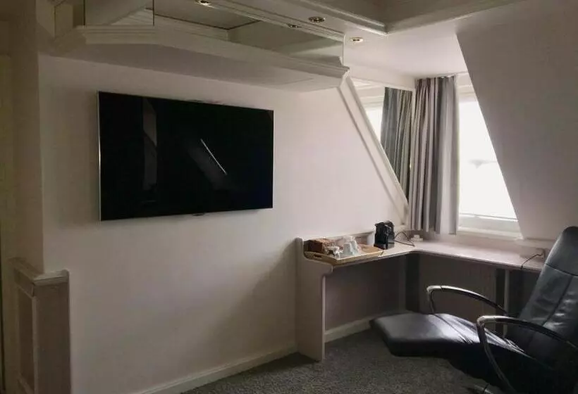 Отель Lippischer Hof