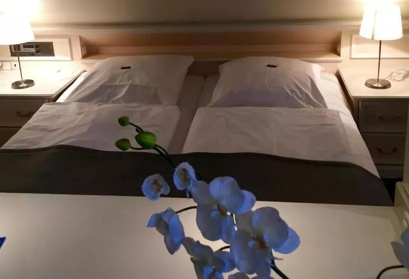 Отель Lippischer Hof