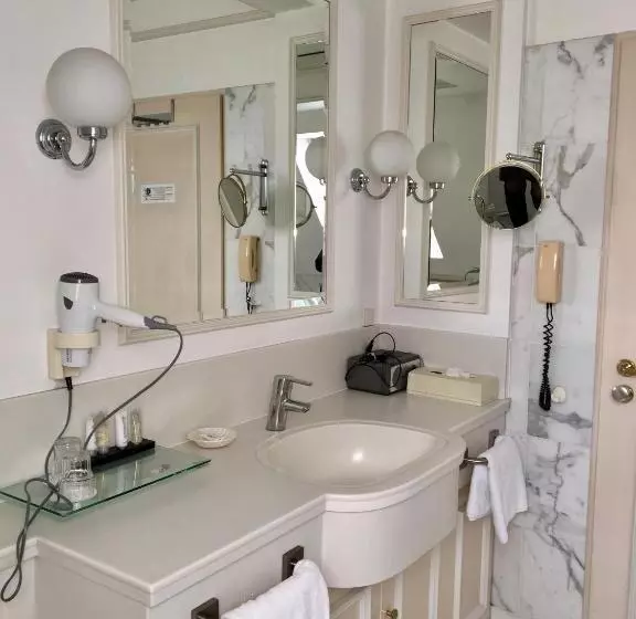 Отель Lippischer Hof