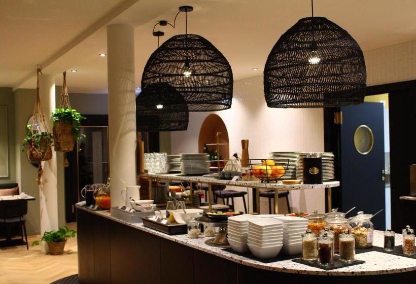 Otel Garni Maximilian