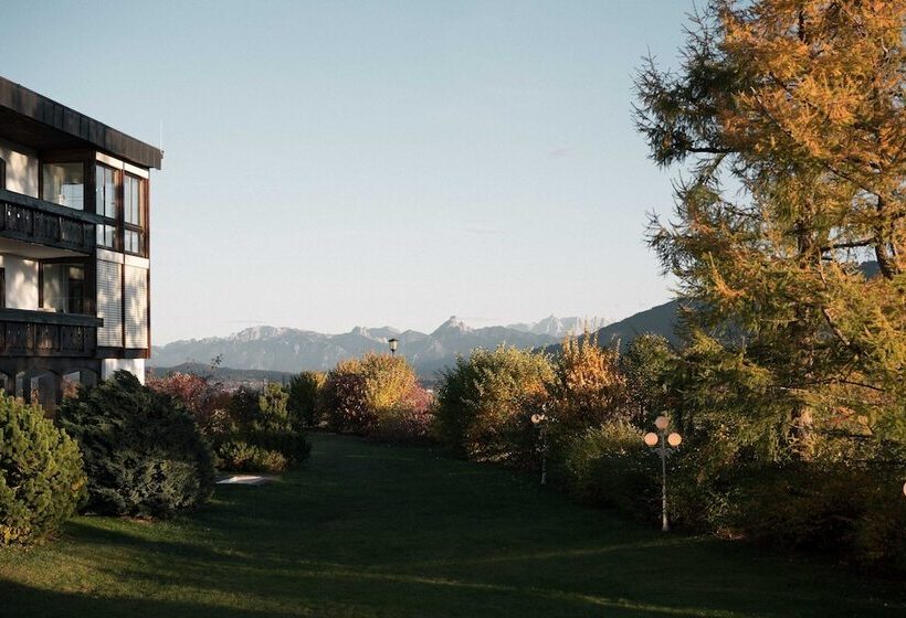 فندق Mittelburg Wellness