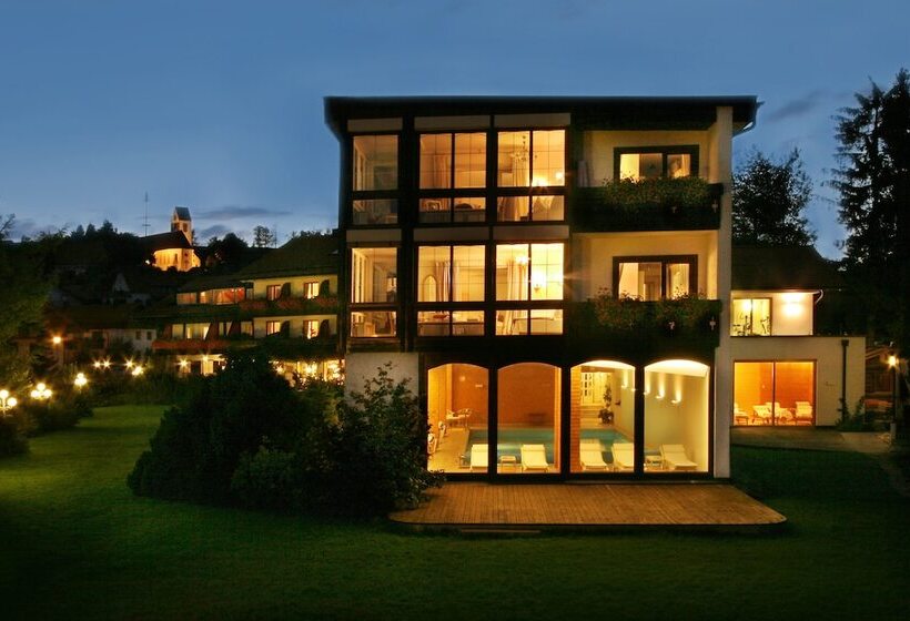 فندق Mittelburg Wellness