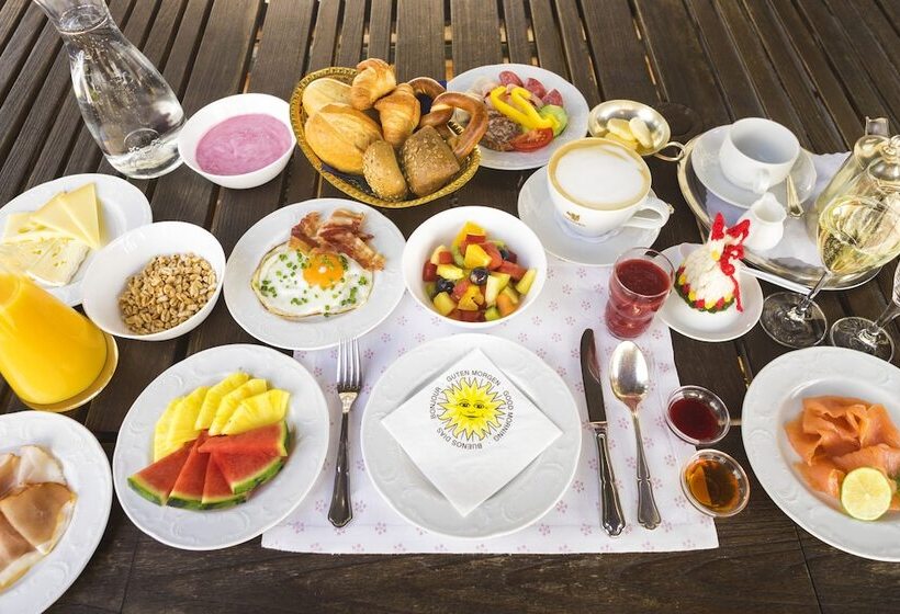 فندق Mittelburg Wellness