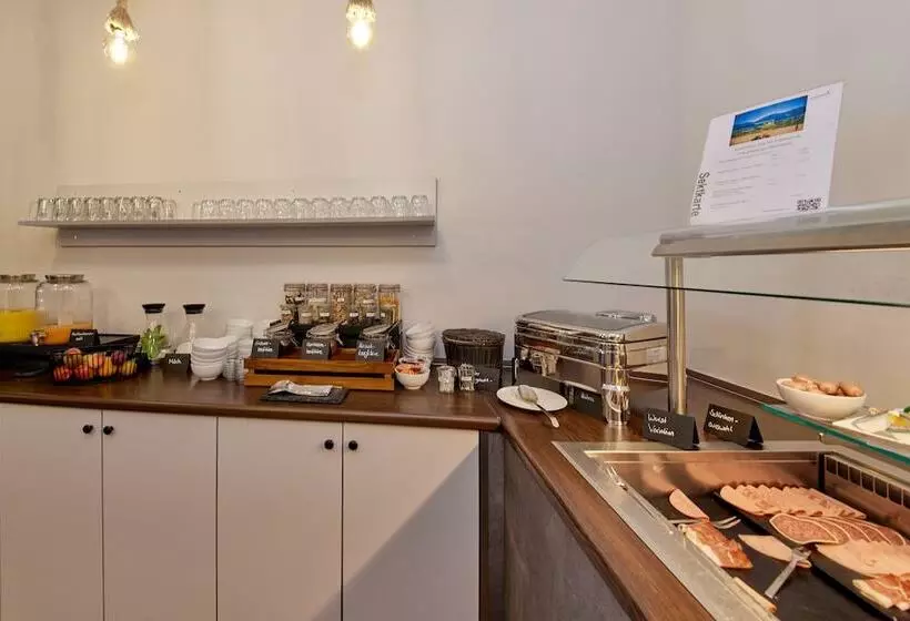 Hotel Mosintos Römischer Kaiser