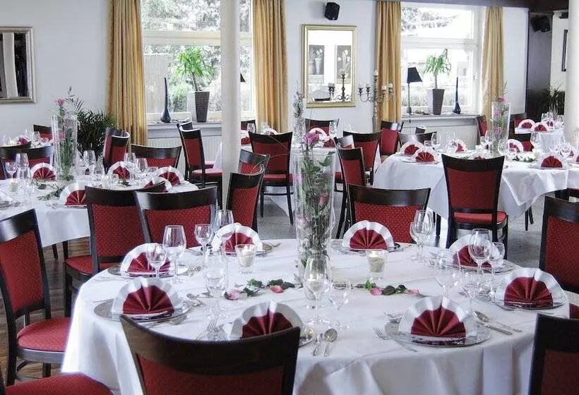 Отель Restaurant Ammertmann