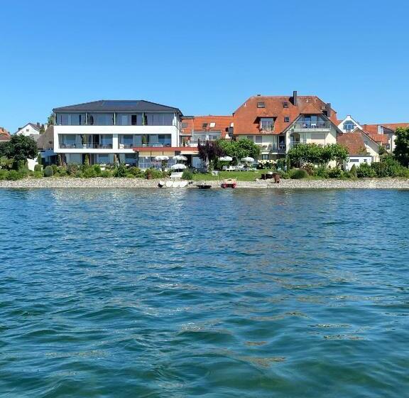 ホテル Strandhaus Eberle