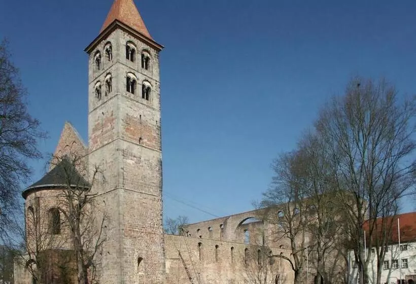 هتل Thermalis Das Boardinghouse Im Kurpark Bad Hersfeld