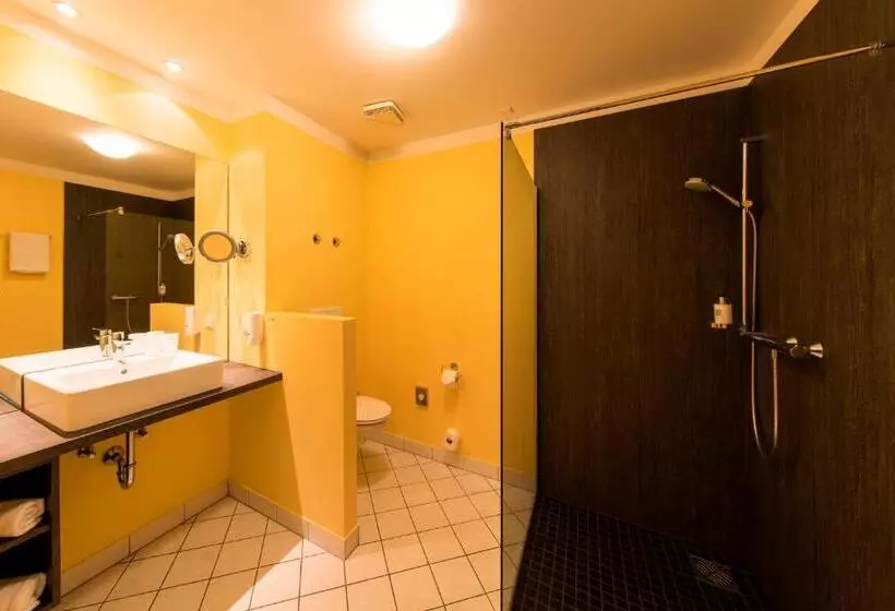 هتل Thermalis Das Boardinghouse Im Kurpark Bad Hersfeld