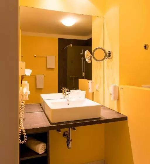 هتل Thermalis Das Boardinghouse Im Kurpark Bad Hersfeld