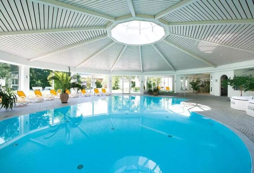 ホテル Traube Revital