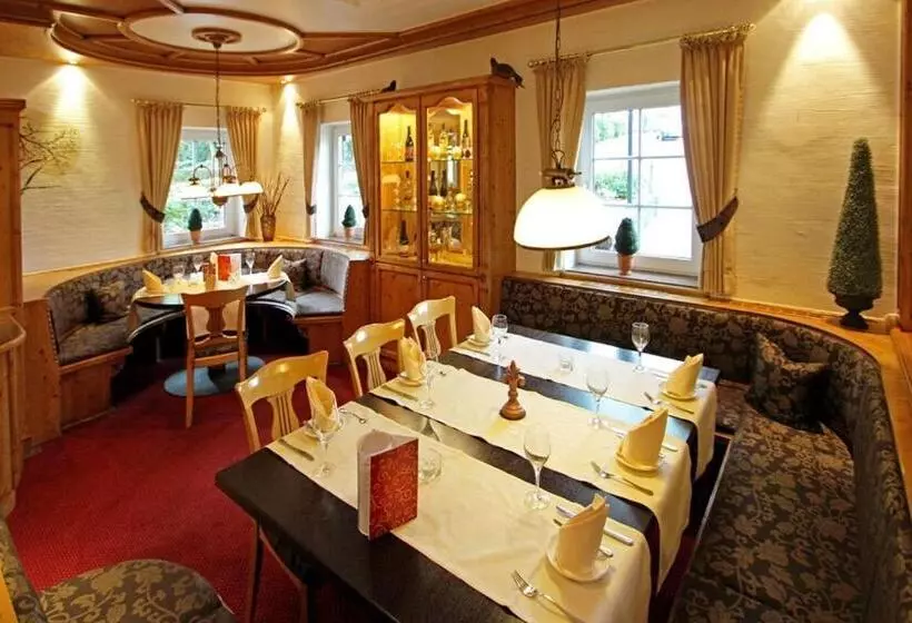 فندق Zum Hackstück