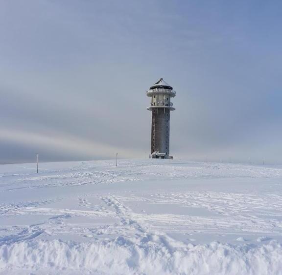 بنسيون Gasthaus Hirschen