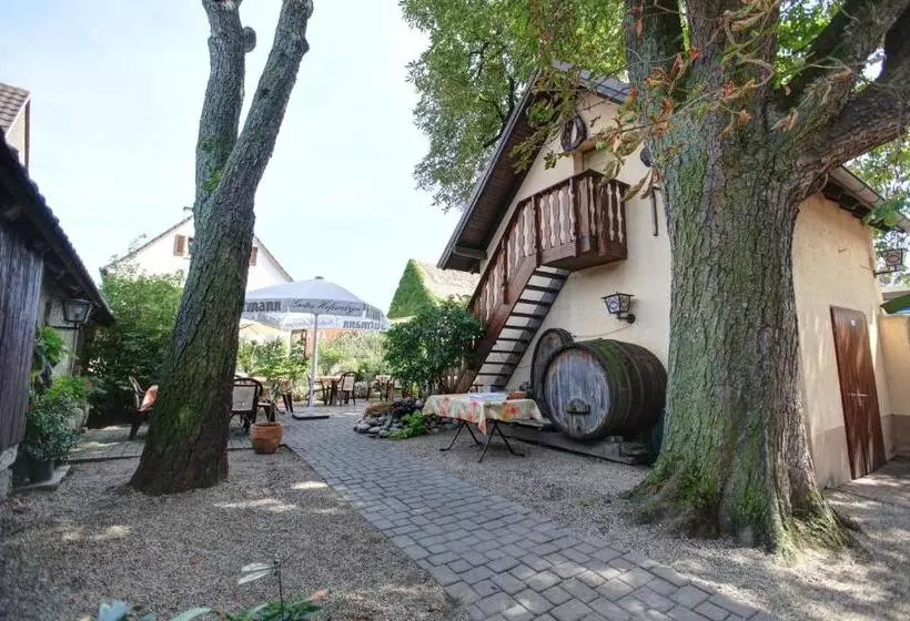 Pensão Gasthaus Zum Hirschen