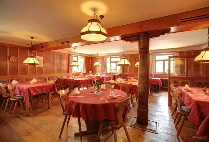 Pensão Gasthaus Zum Hirschen