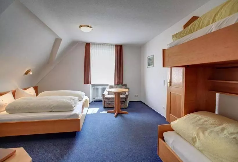 Pensão Gasthaus Zum Hirschen