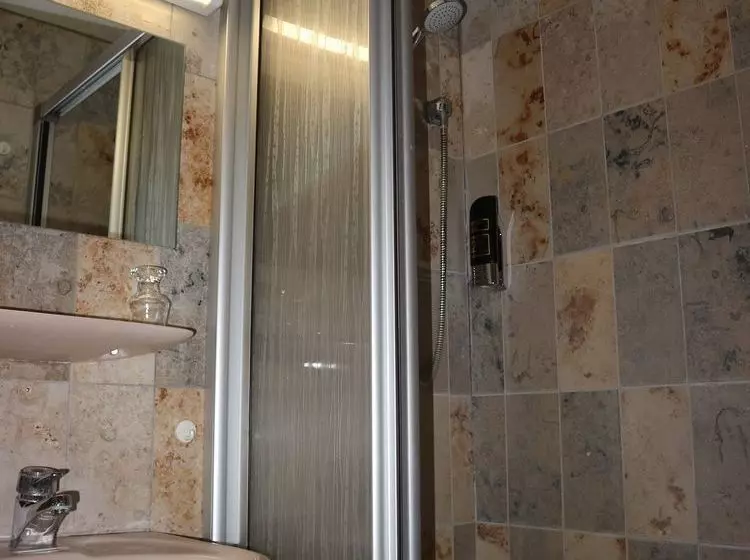 膳宿费 Gasthof Römer-castell