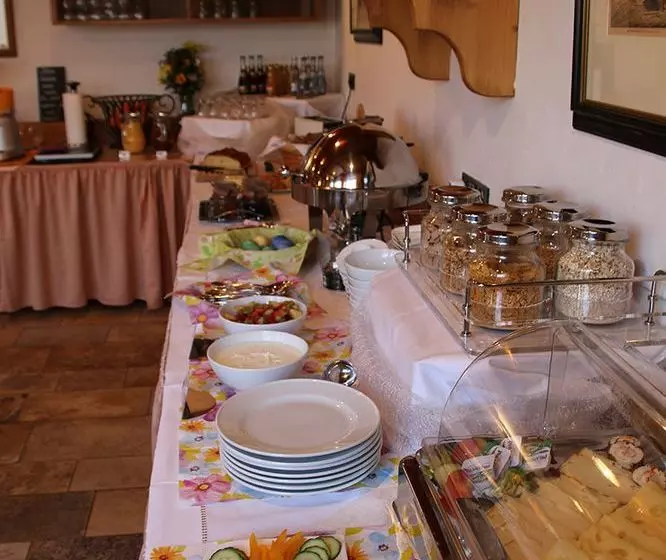 膳宿费 Gasthof Römer-castell