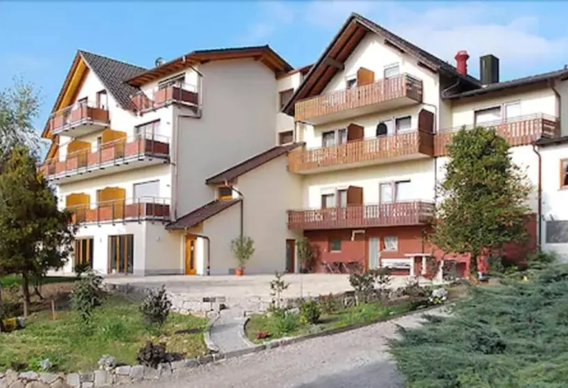 بنسيون Gasthof Rose