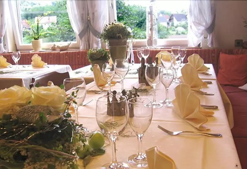 بنسيون Gasthof Rose