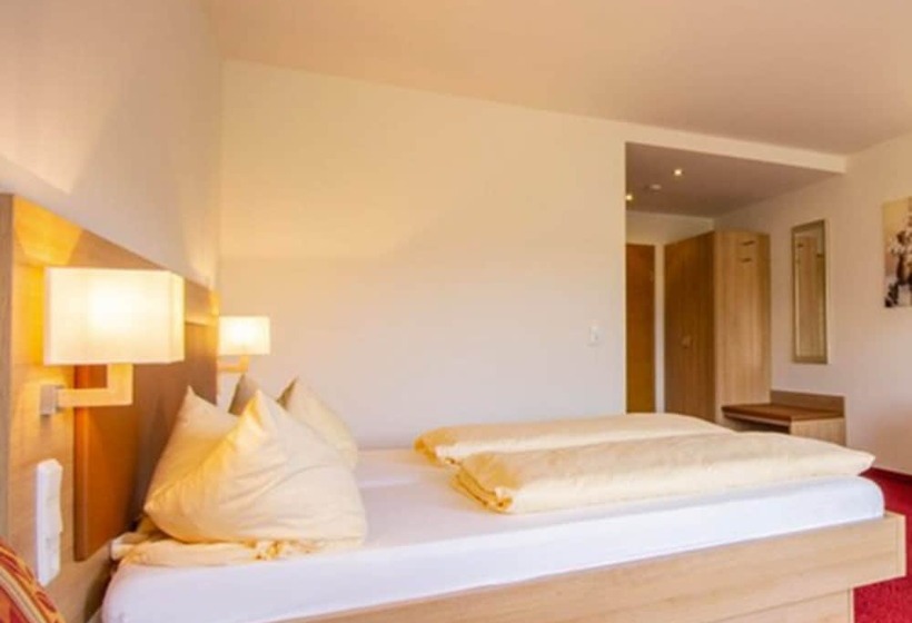 بنسيون Gasthof Rose