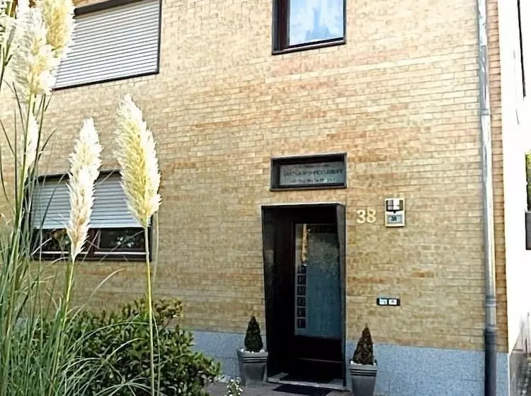 ペンション Gästehaus Peterhoff